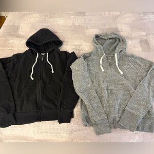 BUNDLE - Two SO (Kohl’s) Full Zip Up Sweatshirts with Hoods in Black and Gray